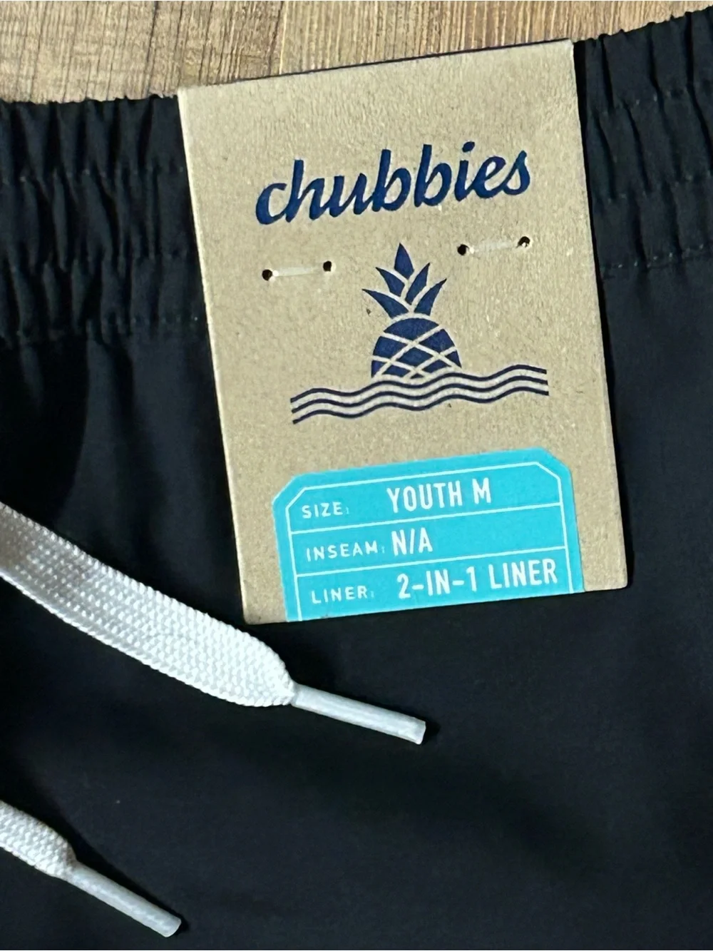 Chubbies Youth Boys M 10/12 Black Swim Trunks Shorts Pink Liner Drawstring